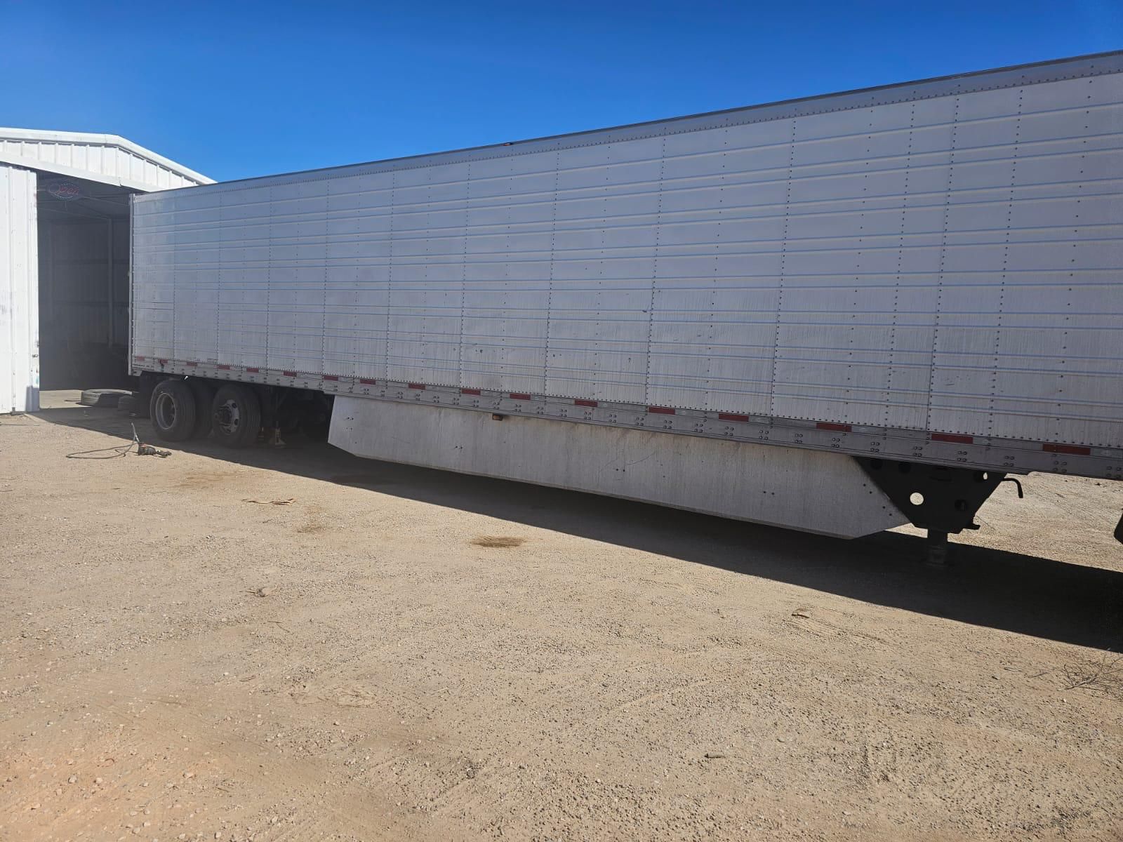Used 2017 Utility 3000R for sale in Indianaplois in — photo 2 of 2