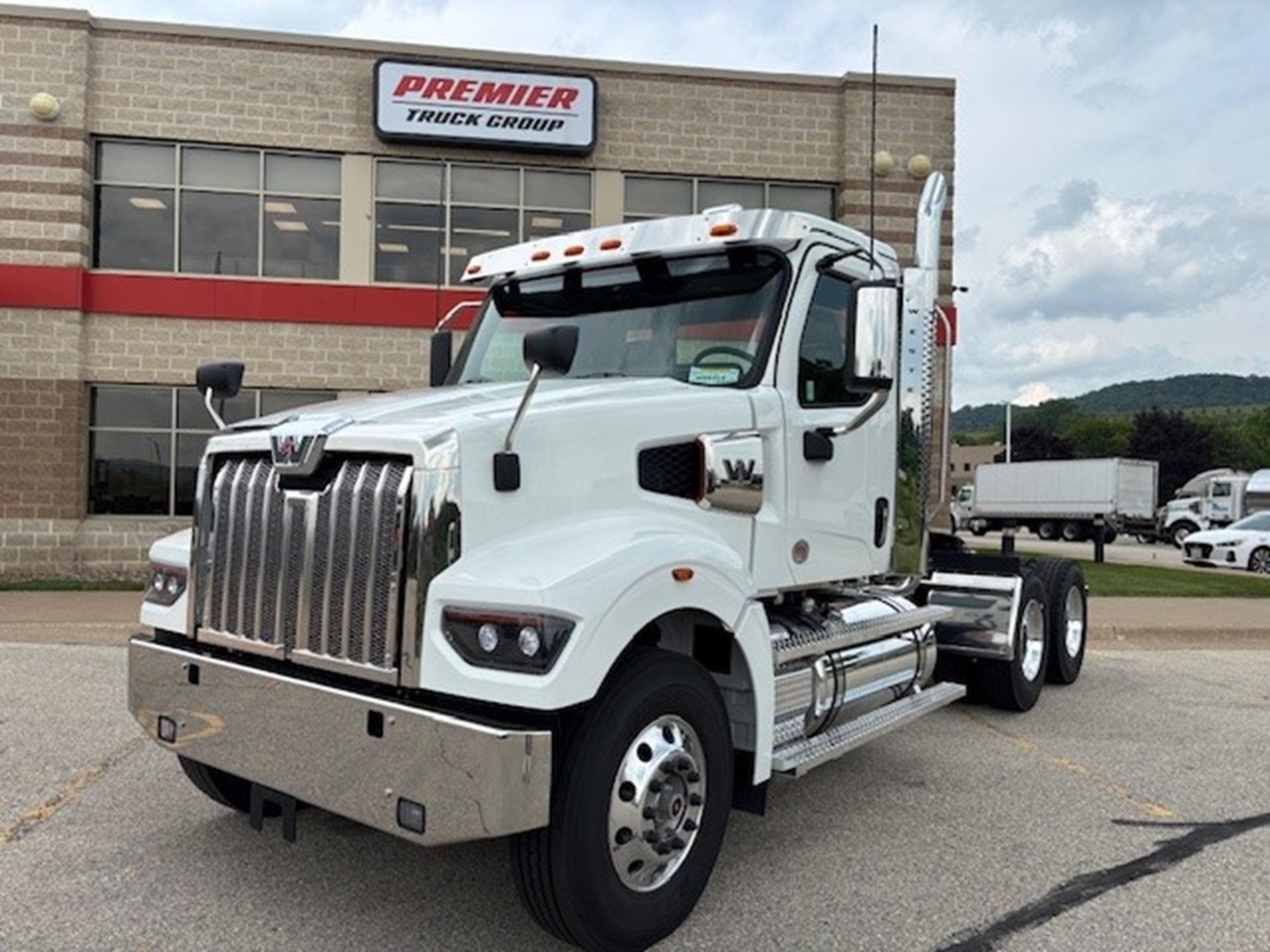 Used 2026 Western Star 49X for sale in La Crosse — photo 1 of 2
