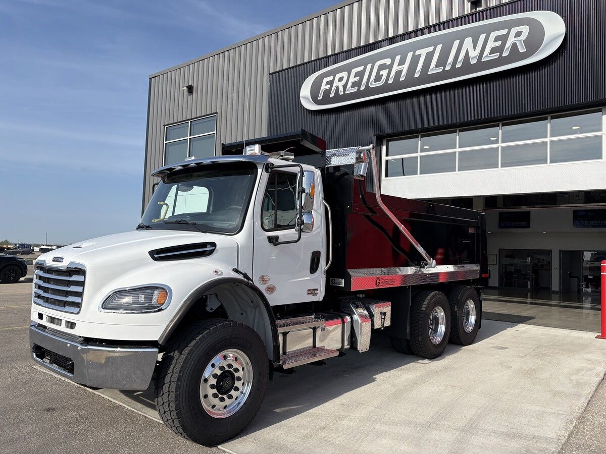 Used 2027 Freightliner M2 106 for sale in Winnipeg — photo 1 of 2