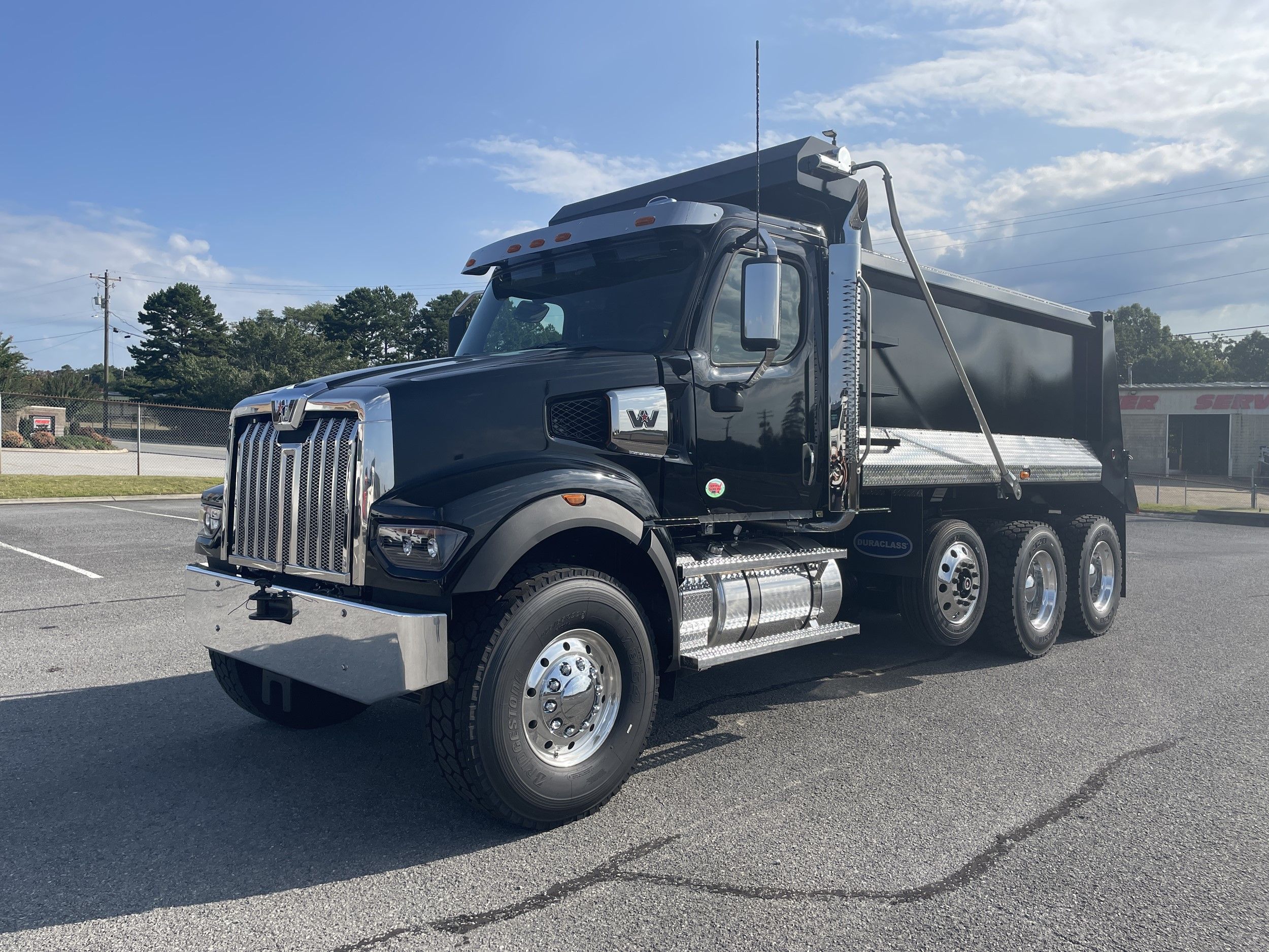 Used 2026 Western Star 49X for sale in Chattanooga — photo 1 of 2