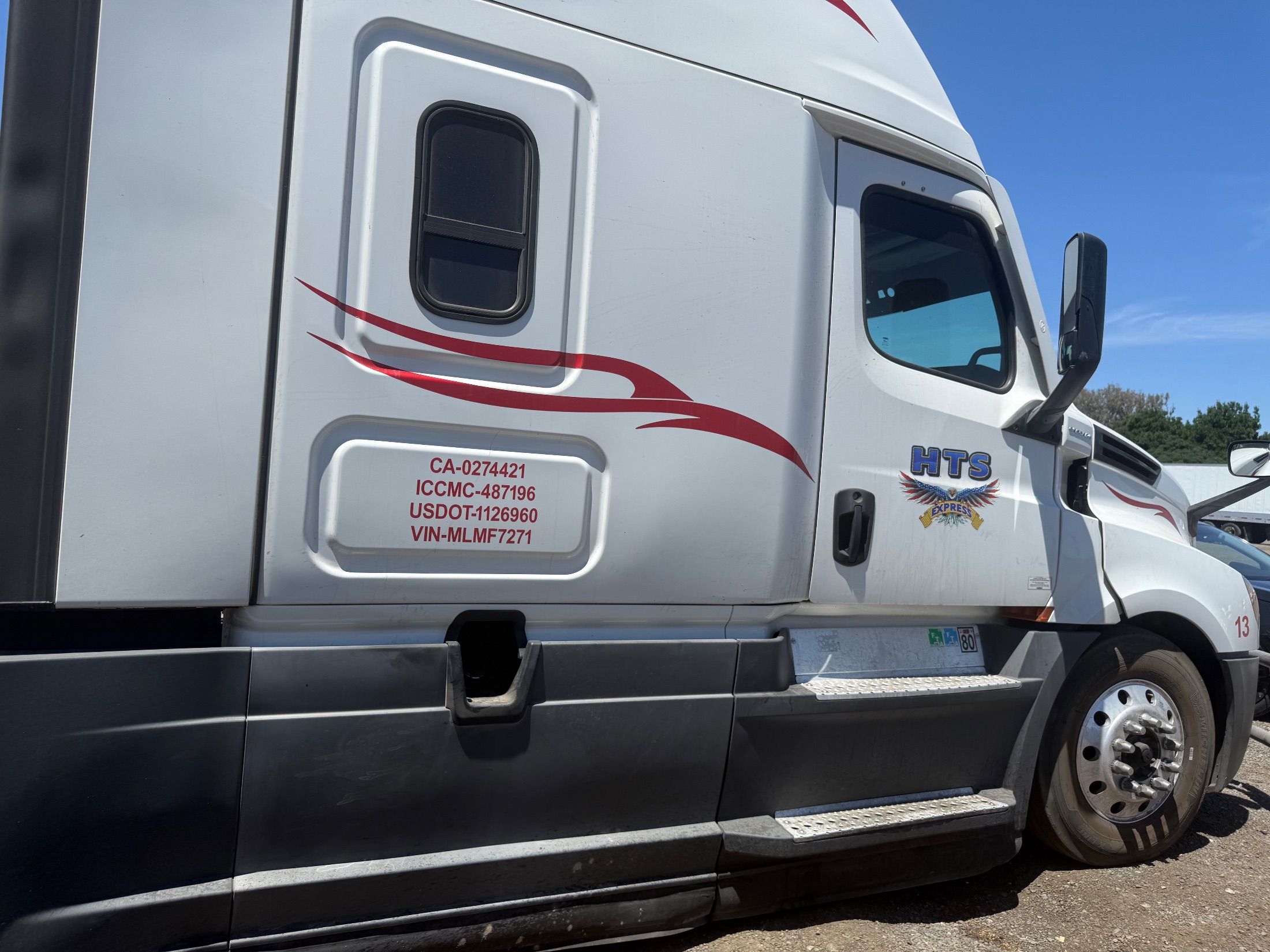 2021 Freightliner Cascadia