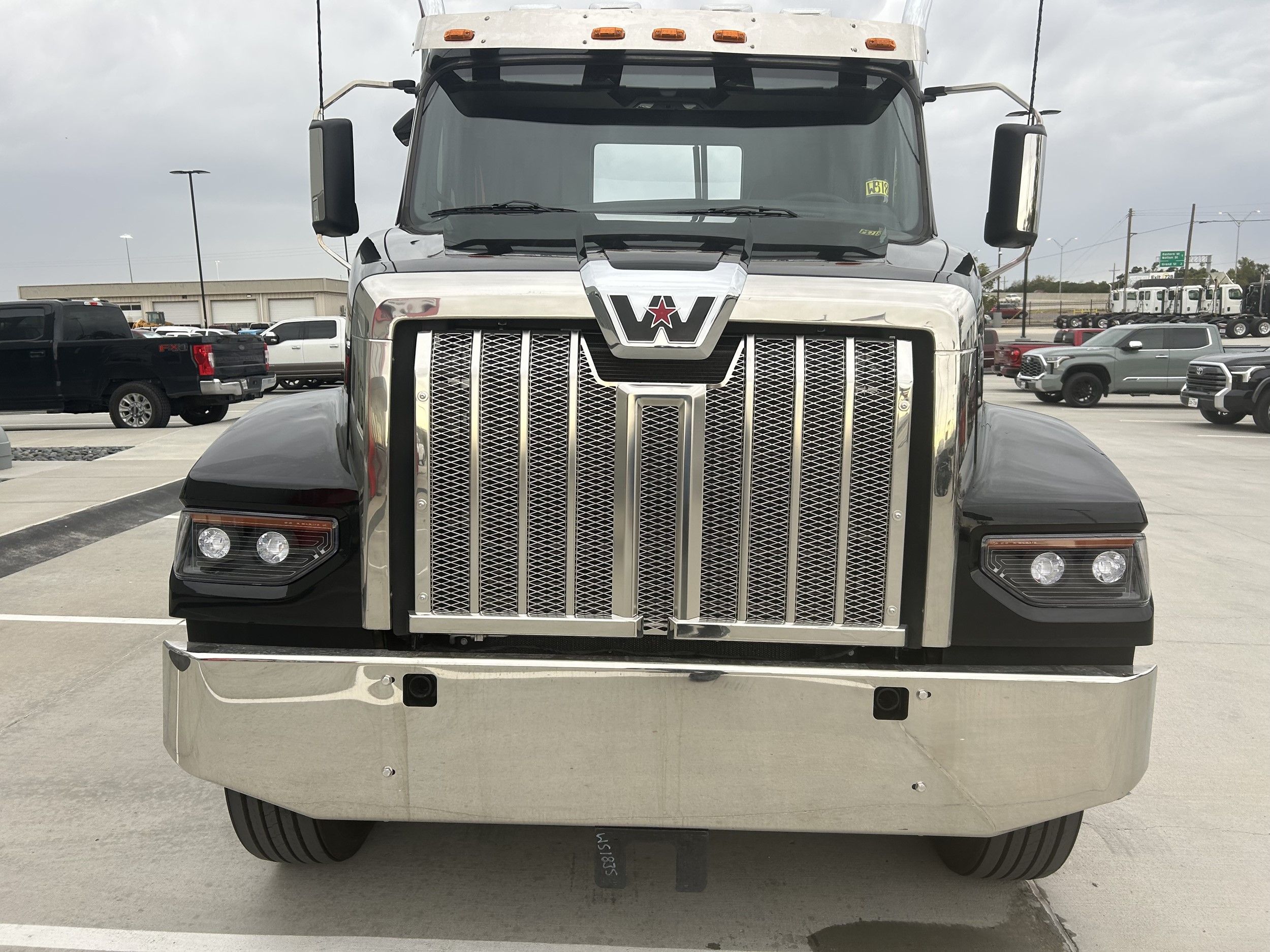Used 2026 Western Star 49X for sale in Amarillo — photo 2 of 2