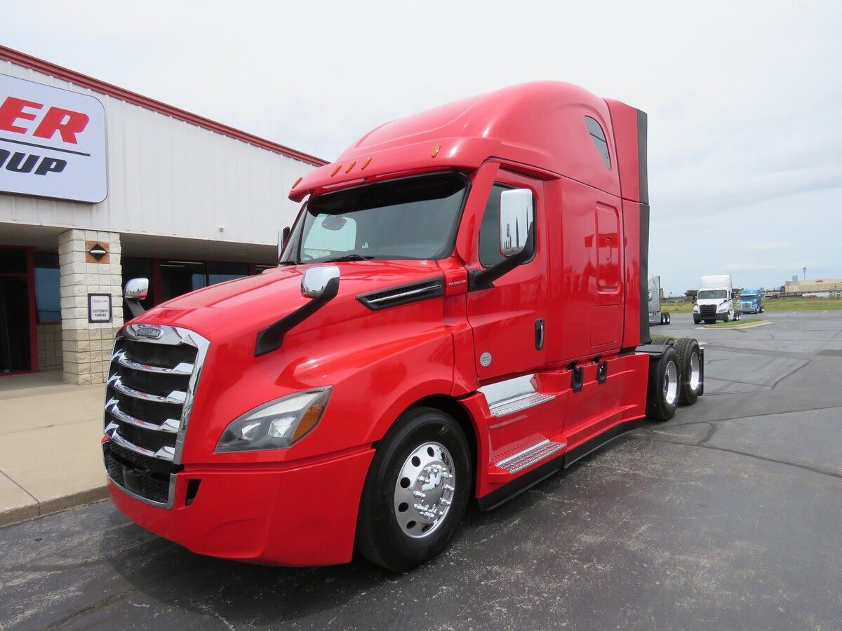 2022 Freightliner Cascadia