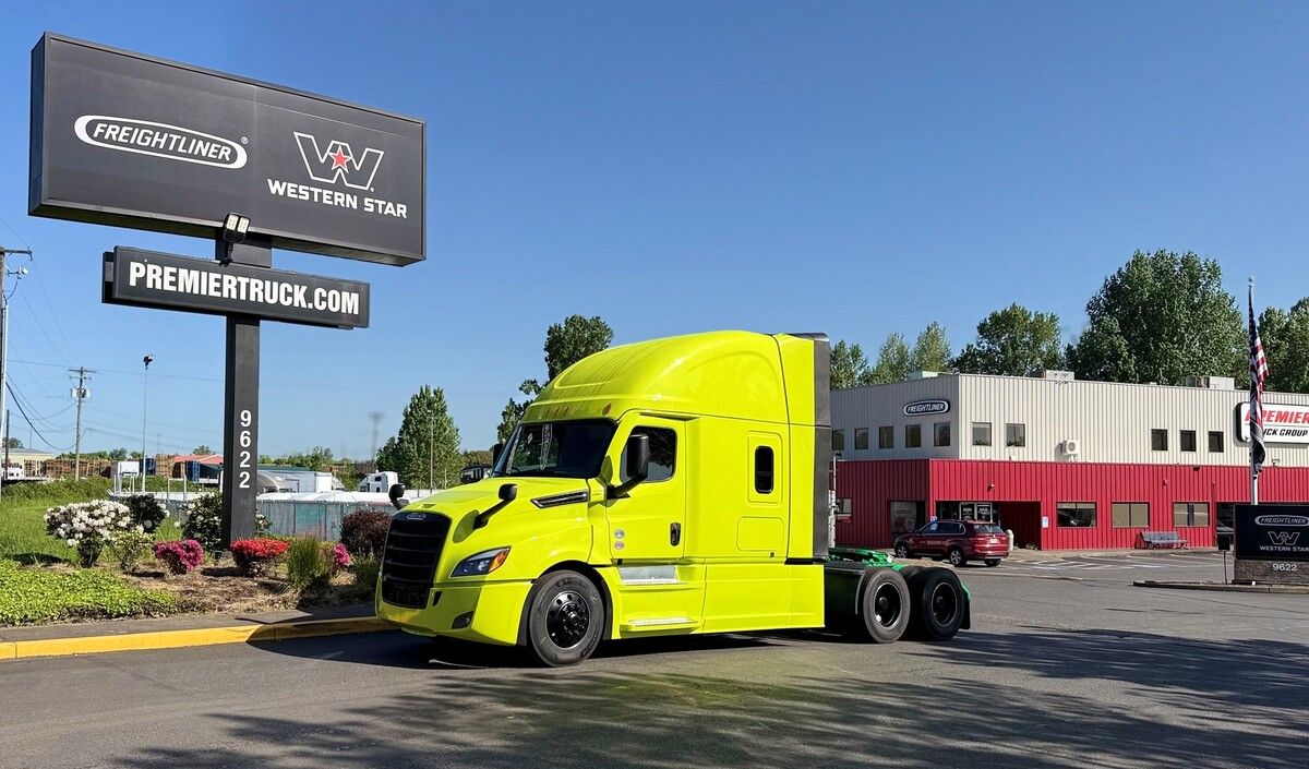 2027 Freightliner Cascadia