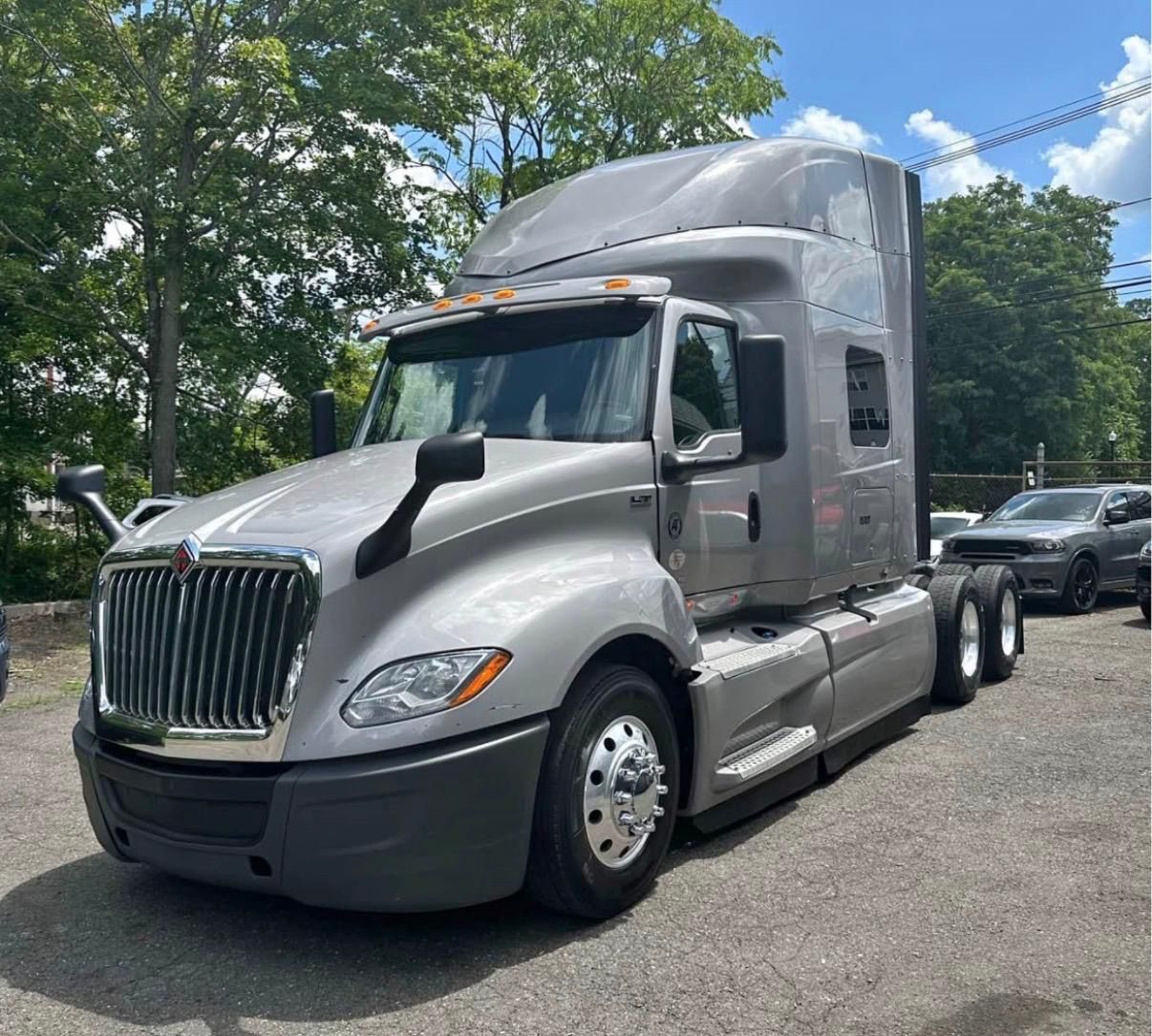 2023 International LT625